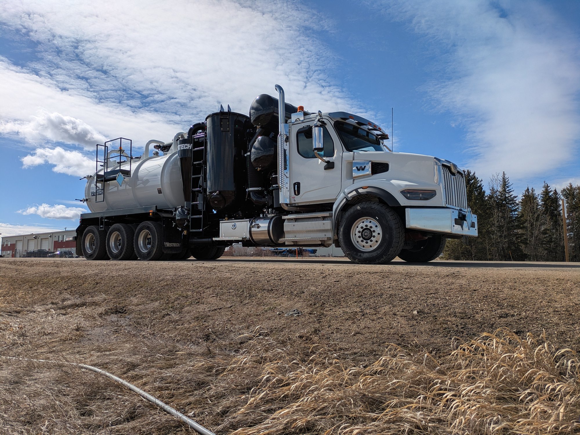 PXL_20260409_193034536.MP